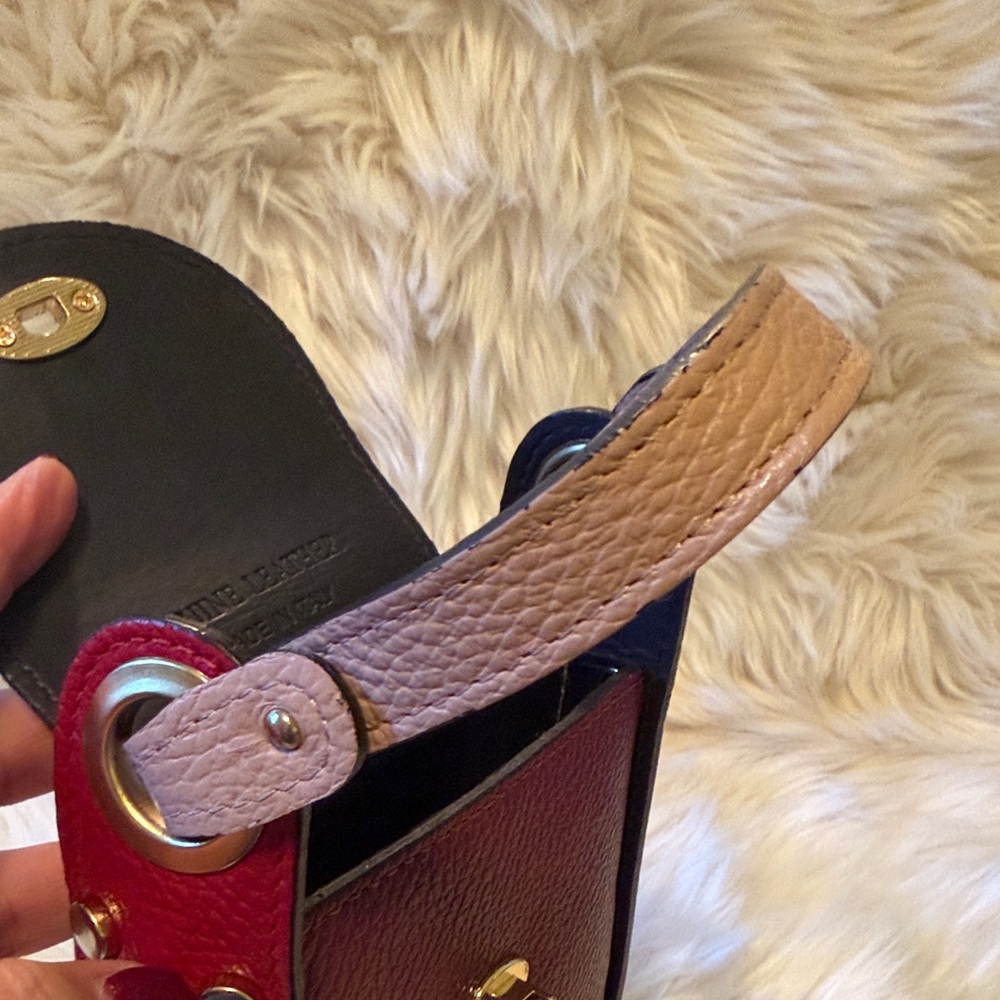 THE BEE BAG by Vera Pelle Leather Color Blocked Mini Bag - Picture 7 of 10